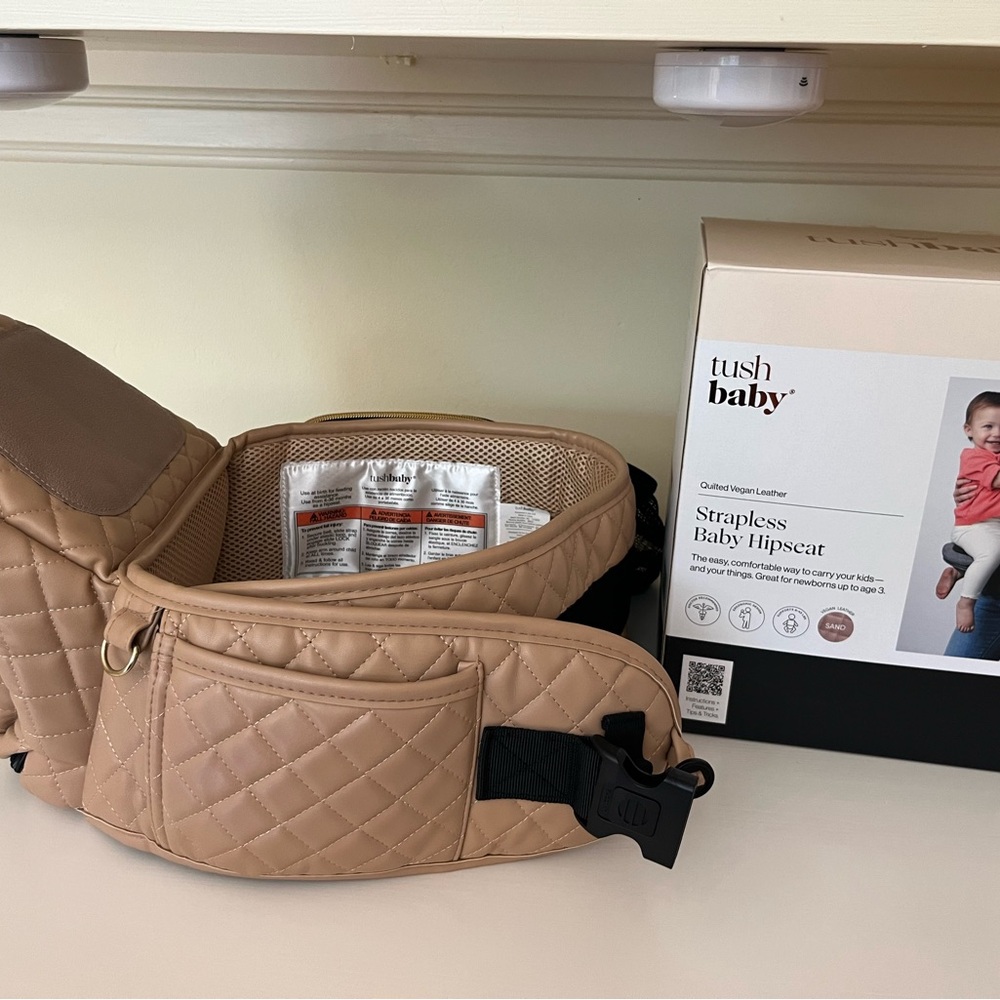 Tushbaby Hip Carrier